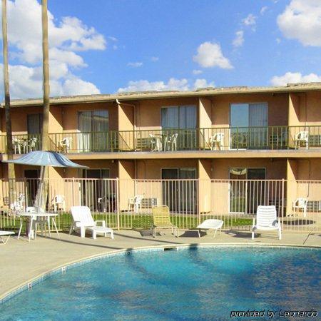 Royal Motor Inn 优马 外观 照片
