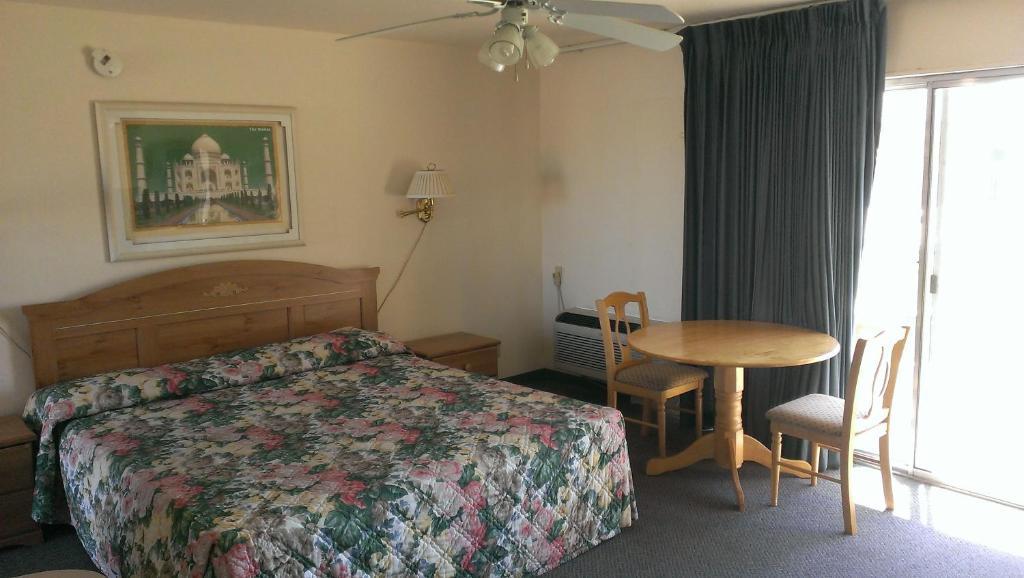 Royal Motor Inn 优马 客房 照片