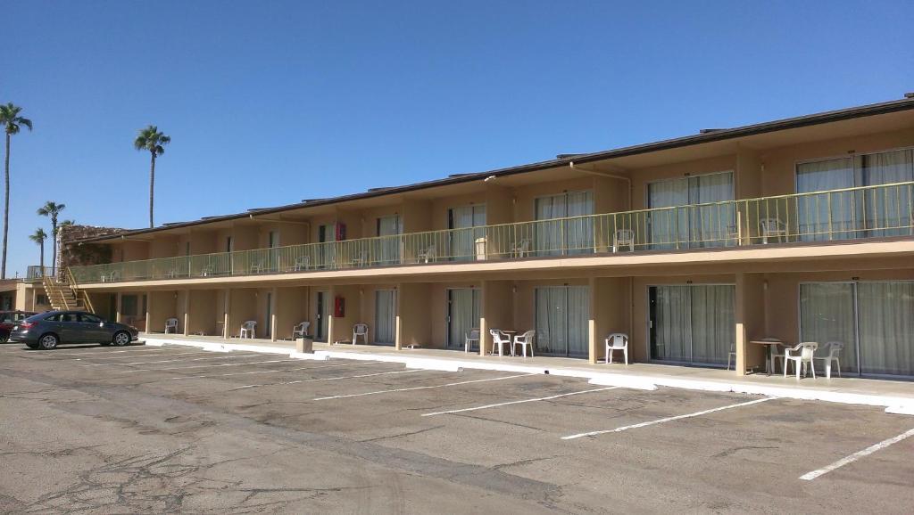 Royal Motor Inn 优马 外观 照片